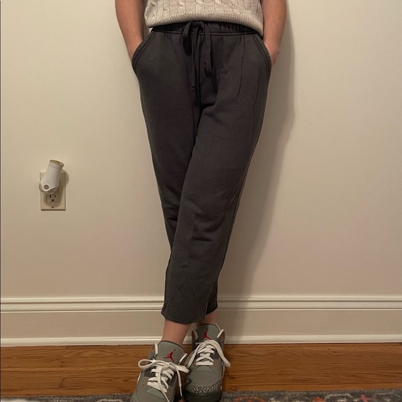 Aerie Sandy Fleece Cropped Sweatpants 